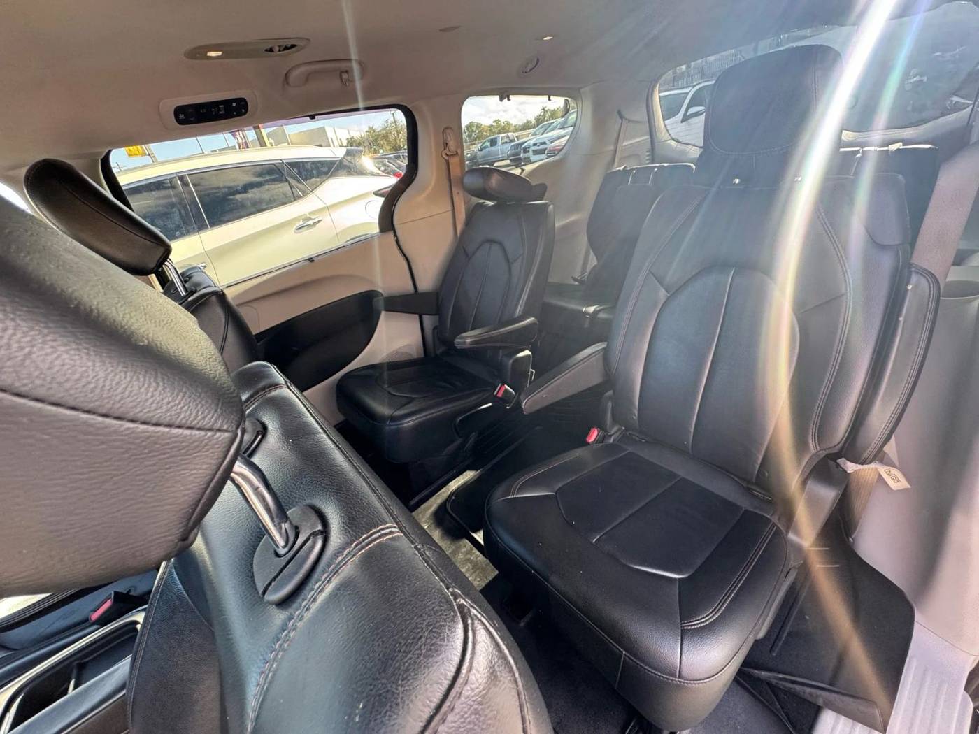 2017 Chrysler Pacifica Touring L — Minivan — 102,917 mi — Hollywood, FL