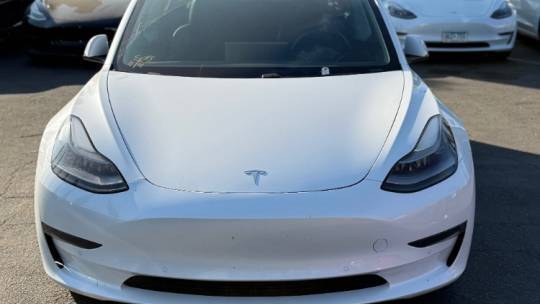 2019 Tesla Model 3 Mid Range — Sedan — 25,161 mi — Los Angeles, CA