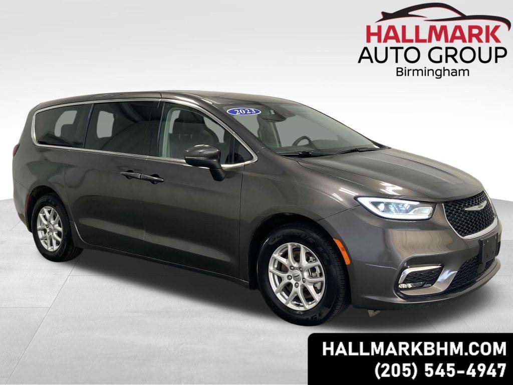 2023 Chrysler Pacifica Touring L — Minivan — 72,585 mi — Birmingham, AL