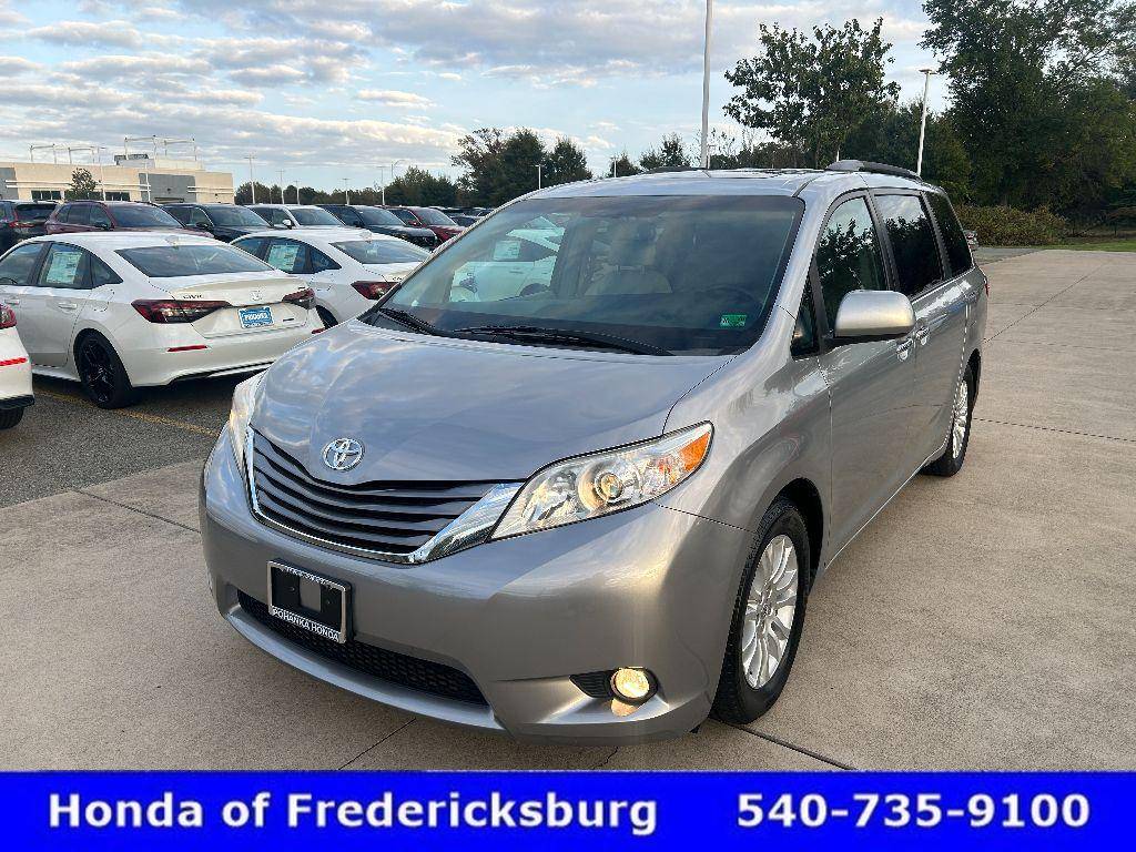 2015 Toyota Sienna XLE Premium — Minivan — 105,690 mi — Fredericksburg, VA