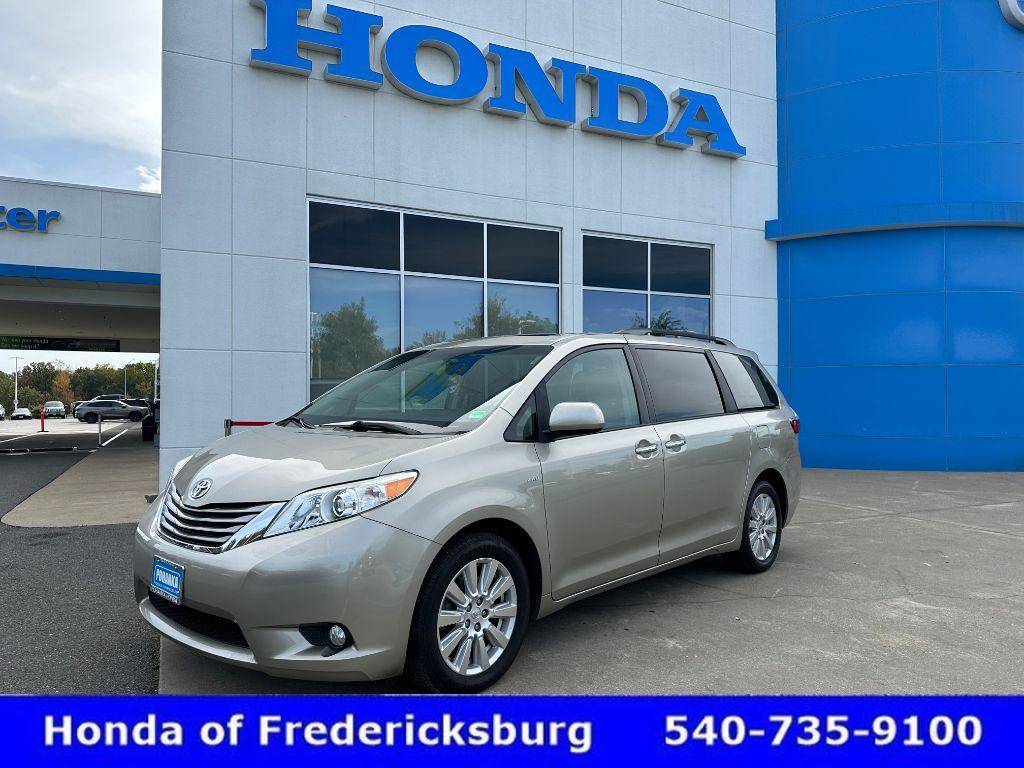 2017 Toyota Sienna XLE Premium — Minivan — 113,988 mi — Fredericksburg, VA