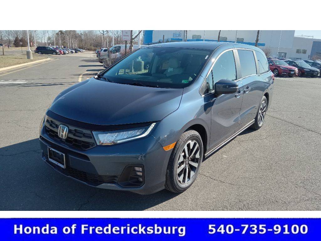 2025 Honda Odyssey EX-L — Minivan — 1,697 mi — Fredericksburg, VA