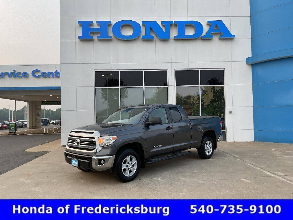 2017 Toyota Tundra SR5