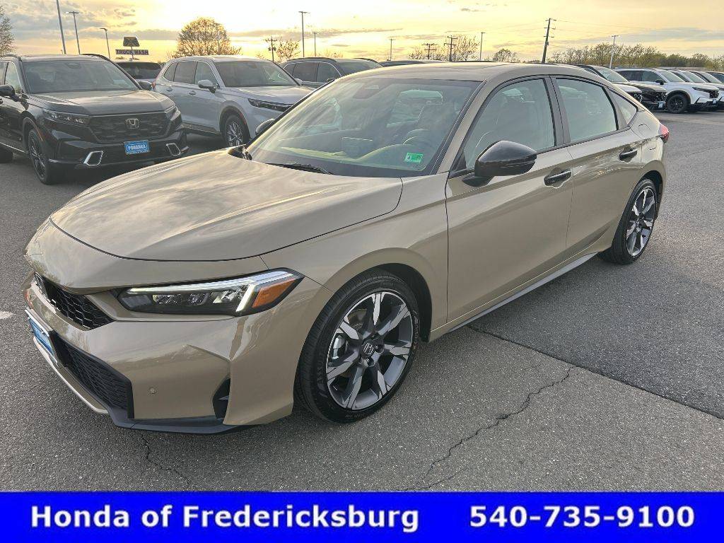 2025 Honda Civic Hybrid Sport Touring — Hatchback — 2,212 mi — Fredericksburg, VA