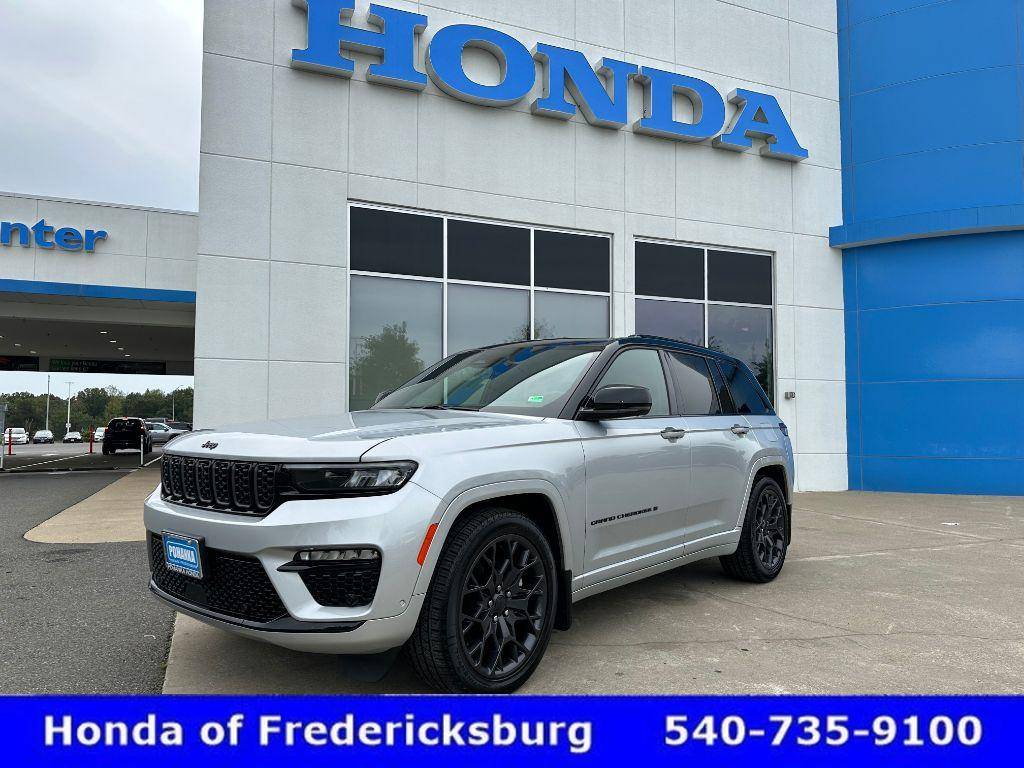 2025 Jeep Grand Cherokee Summit — SUV — 9,376 mi — Fredericksburg, VA