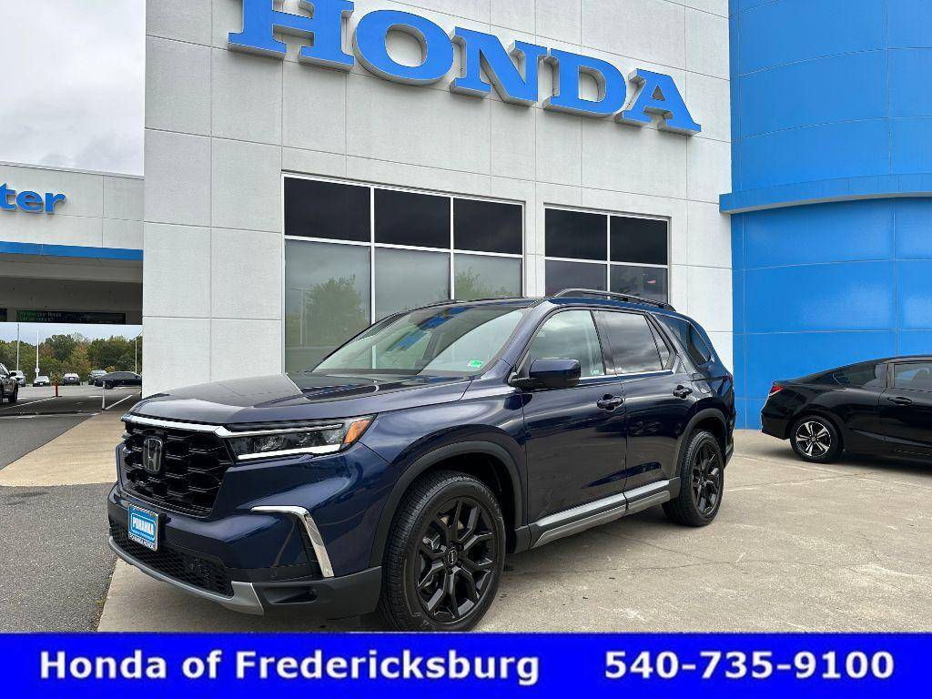 2025 Honda Pilot Touring — SUV — 2,980 mi — Fredericksburg, VA