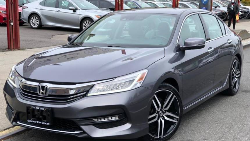 2017 Honda Accord Touring — Sedan — 62,143 mi — Jamaica, NY