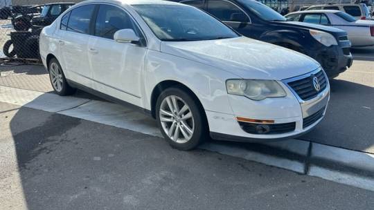2009 Volkswagen Passat Komfort — Sedan — 130,325 mi — Odgen, UT