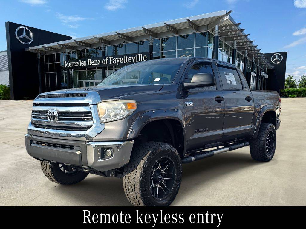 2017 Toyota Tundra SR5