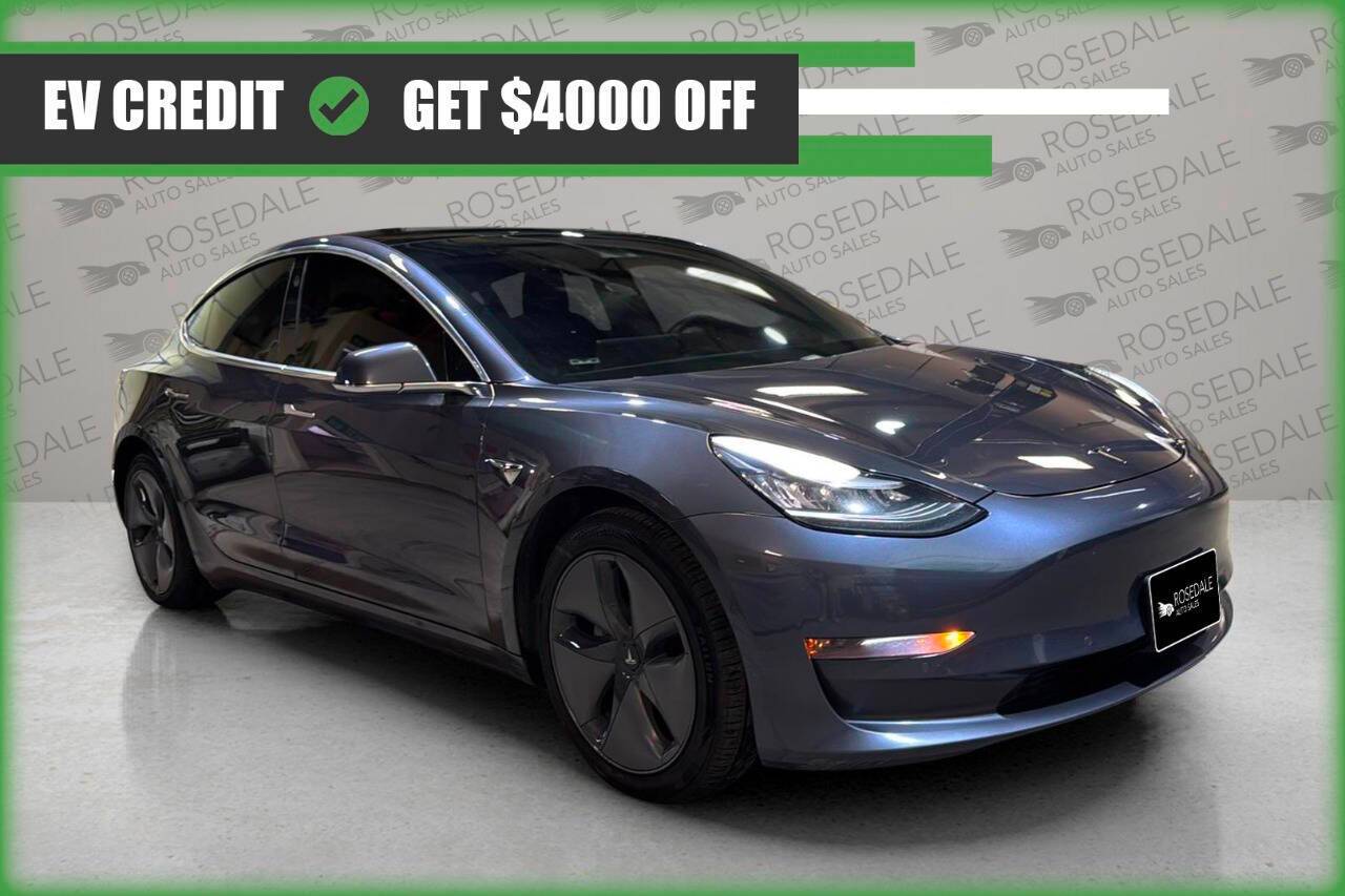 2020 Tesla Model 3 Long Range — Sedan — 111,755 mi — Kansas City, KS