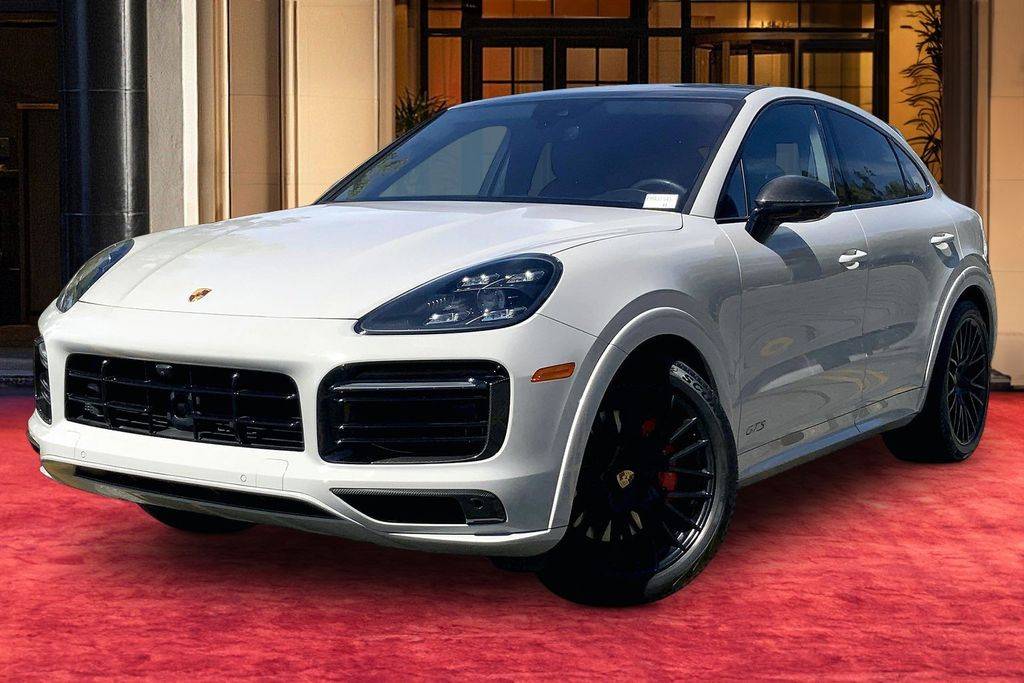 2022 Porsche Cayenne GTS