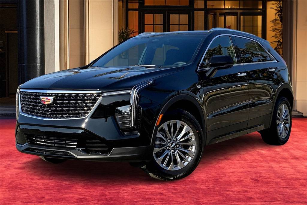 2025 Cadillac XT4 Premium Luxury — SUV — 2,672 mi — Pasadena, CA