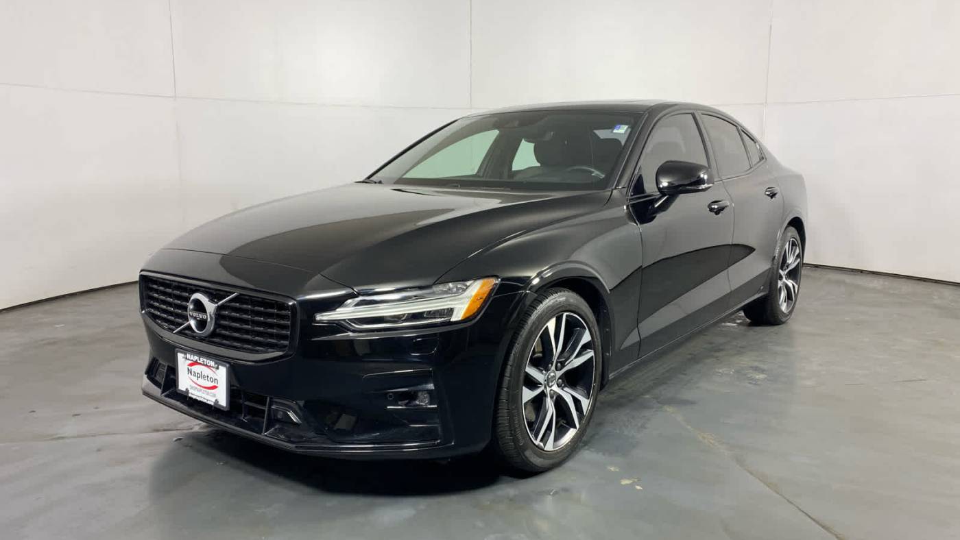 2022 Volvo S60 R-Design — Sedan — 32,441 mi — Schaumburg, IL