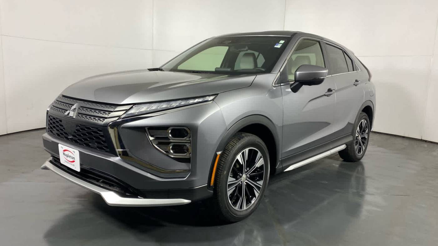 2022 Mitsubishi Eclipse Cross SEL — SUV — 23,746 mi — Schaumburg, IL