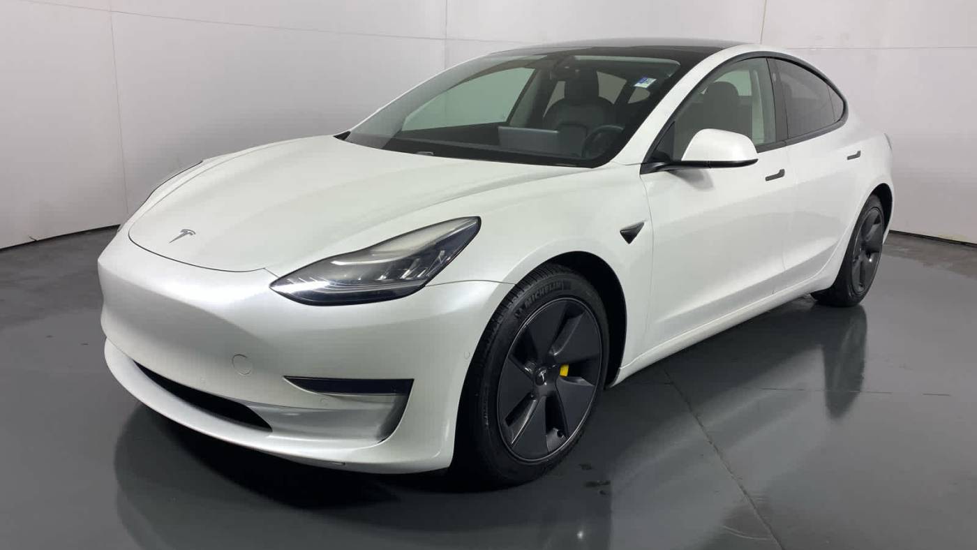 2021 Tesla Model 3 Standard Range Plus — Sedan — 22,429 mi — Schaumburg, IL