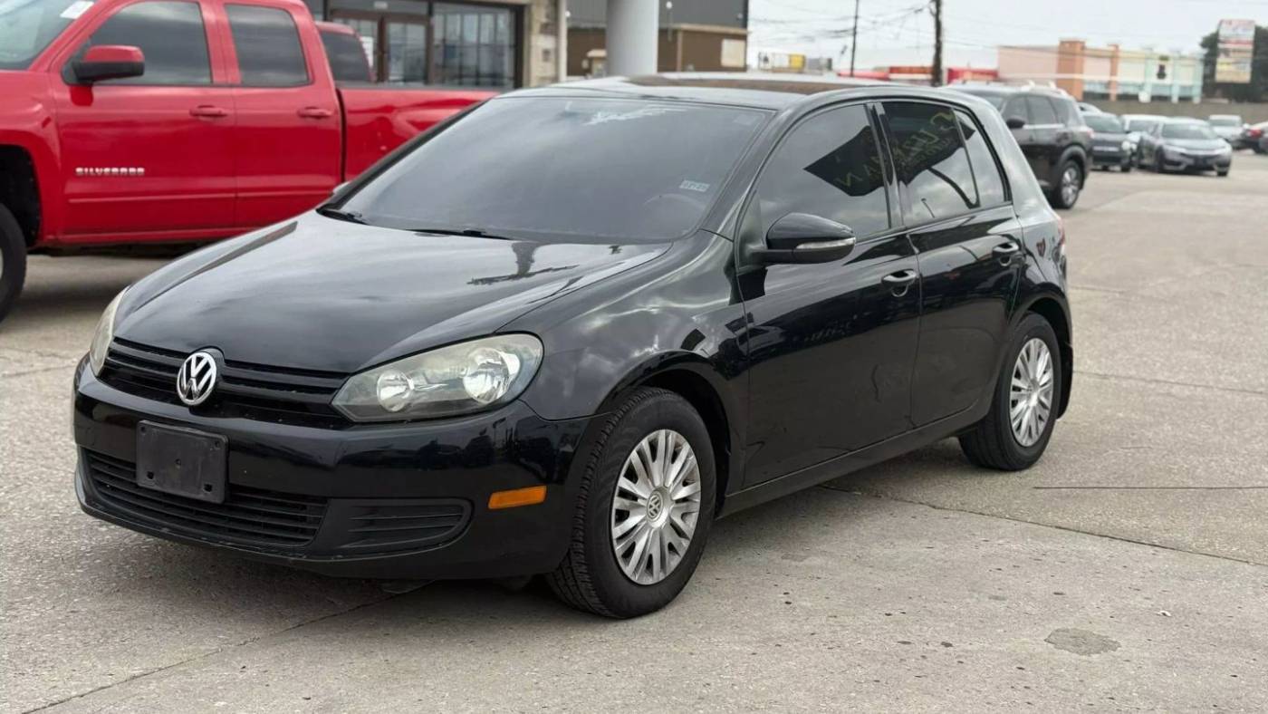 2010 Volkswagen Golf Base — Hatchback — 132,122 mi — Dallas, TX