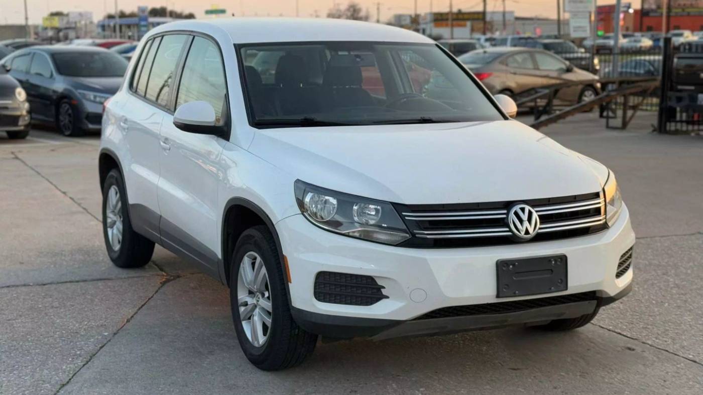 2013 Volkswagen Tiguan S — SUV — 108,317 mi — Dallas, TX