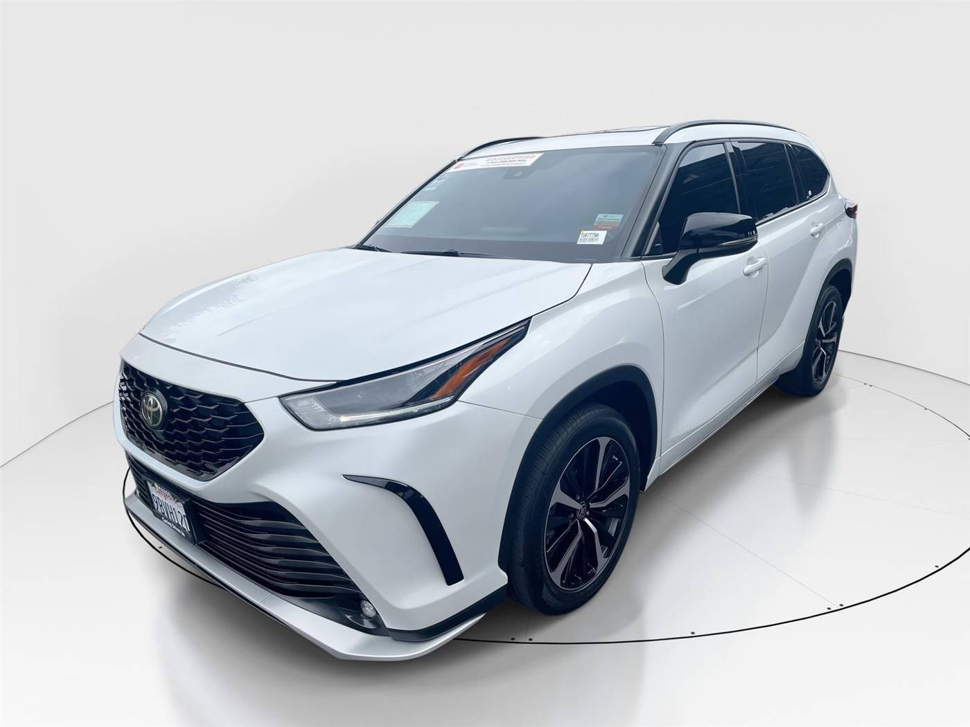 2022 Toyota Highlander XSE — SUV — 28,318 mi — Petaluma, CA