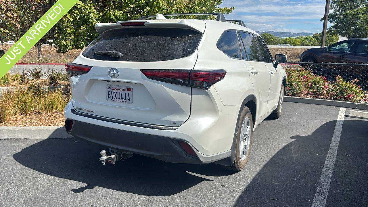 2021 Toyota Highlander LE — SUV — 71,262 mi — Petaluma, CA