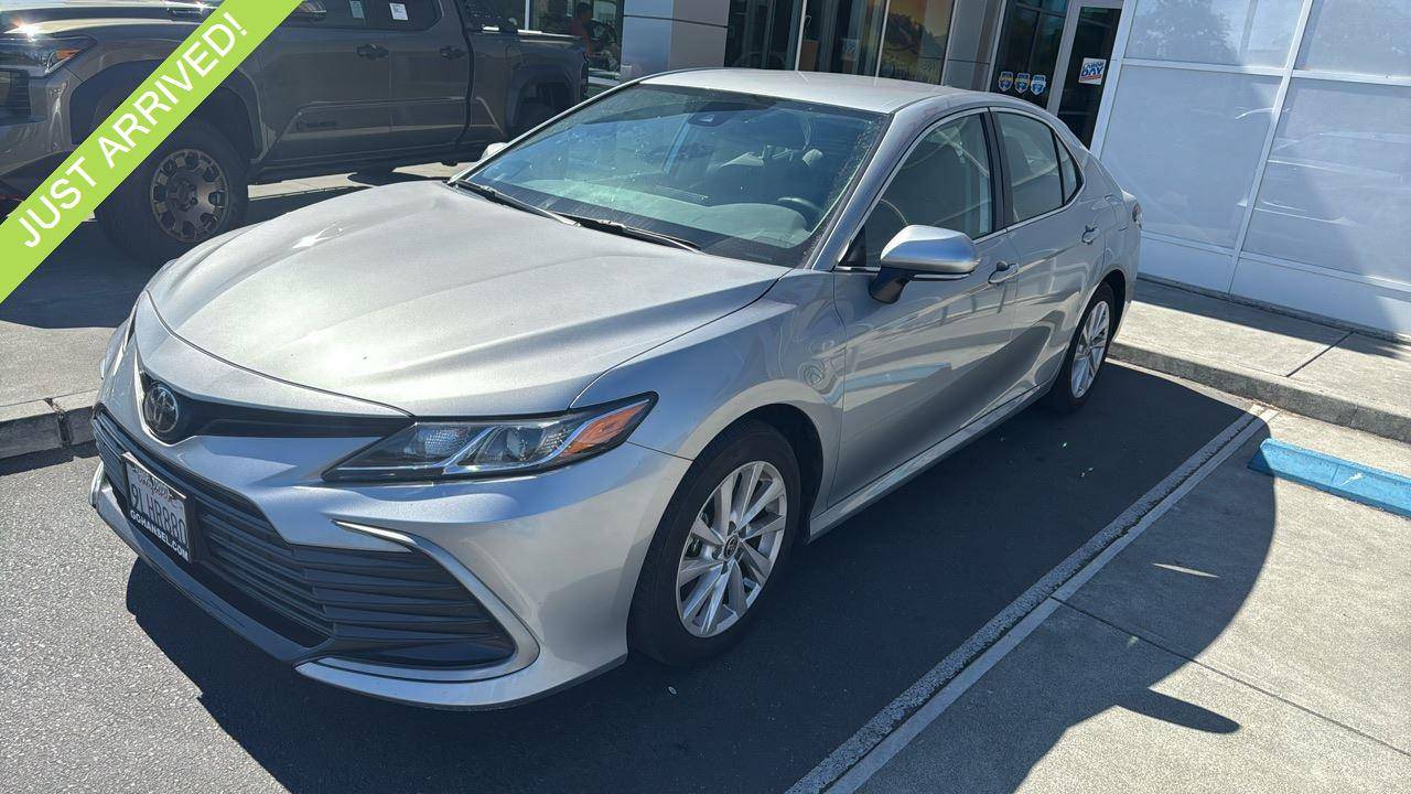 2024 Toyota Camry LE — Sedan — 31,830 mi — Petaluma, CA