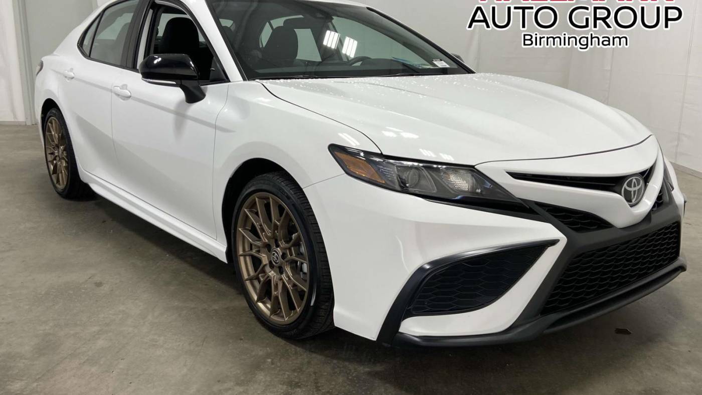 2024 Toyota Camry SE — Sedan — 24,865 mi — Birmingham, AL