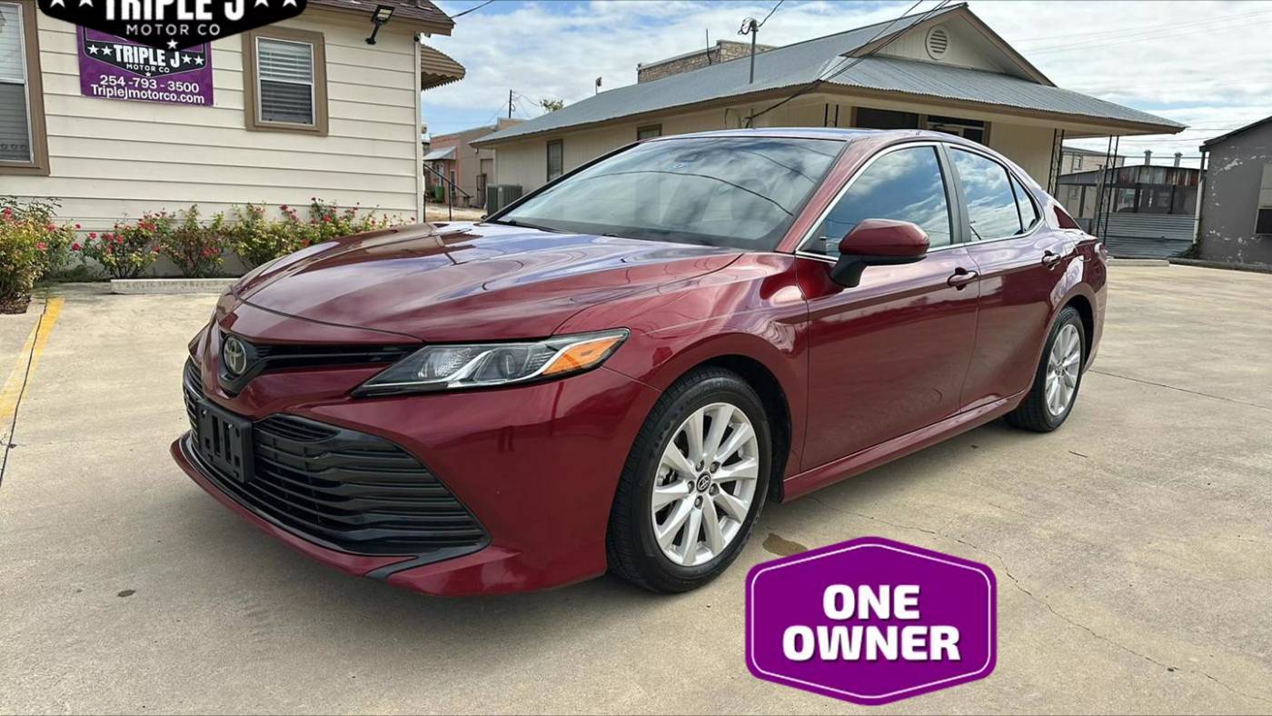 2019 Toyota Camry LE — Sedan — 123,987 mi — Florence, TX
