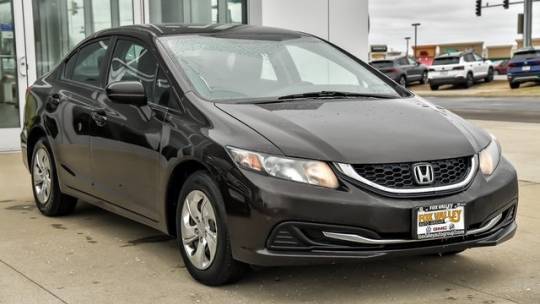 2014 Honda Civic LX — Sedan — 136,500 mi — Crystal Lake, IL