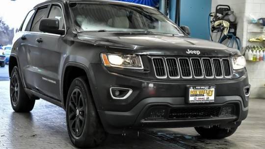 2016 Jeep Grand Cherokee Laredo — SUV — 94,627 mi — Crystal Lake, IL