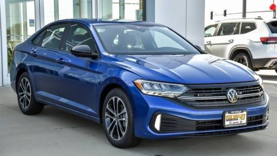 2024 Volkswagen Jetta Sport — Sedan — 4,387 mi — Crystal Lake, IL