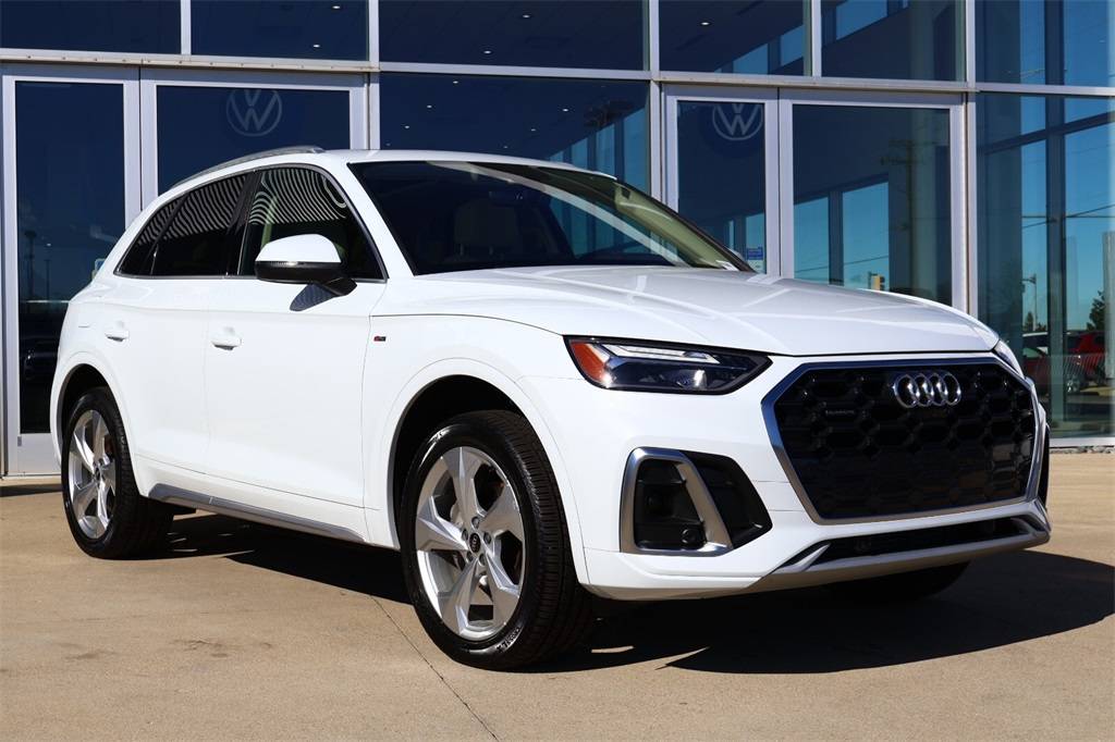 2022 Audi Q5 Premium Plus — SUV — 23,958 mi — Crystal Lake, IL