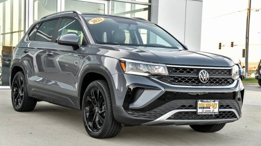 2022 Volkswagen Taos SE — SUV — 26,835 mi — Crystal Lake, IL