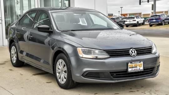 2014 Volkswagen Jetta S — Sedan — 127,971 mi — Crystal Lake, IL