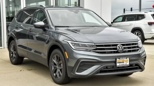 2024 Volkswagen Tiguan SE — SUV — 5,113 mi — Crystal Lake, IL