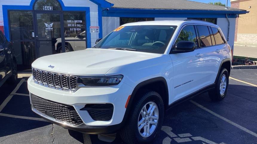 2023 Jeep Grand Cherokee Laredo — SUV — 19,139 mi — West Chester, OH