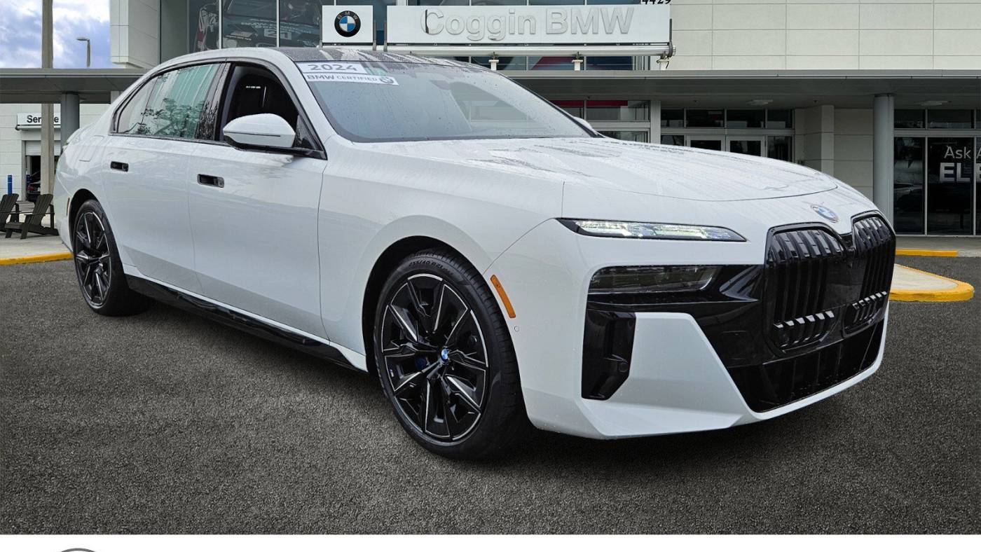 2024 BMW 7 Series 740i — Sedan — 7,934 mi — Ft. Pierce, FL