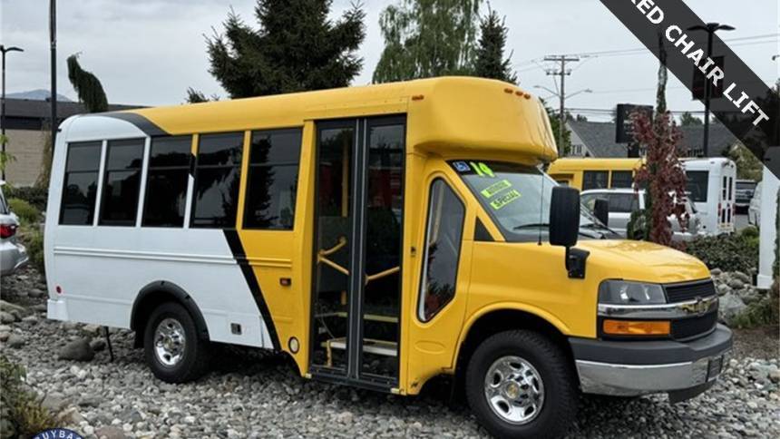 2014 Chevrolet Express Commercial Cutaway 3500 — Chassis Cab Truck — 169,616 mi — Mount Vernon, WA