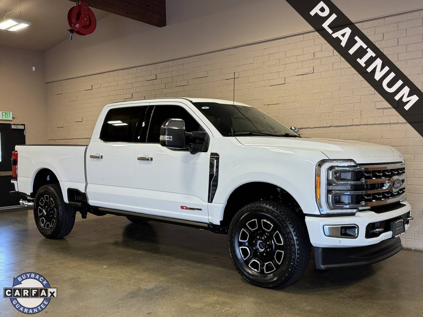 2023 Ford Super Duty F-350 Platinum — Pickup Truck — 23,223 mi — Mount Vernon, WA