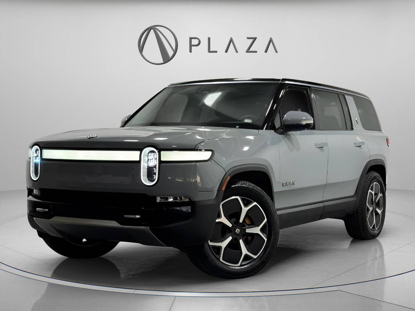 2023 Rivian R1S Adventure — SUV — 56,296 mi — Creve Coeur, MO