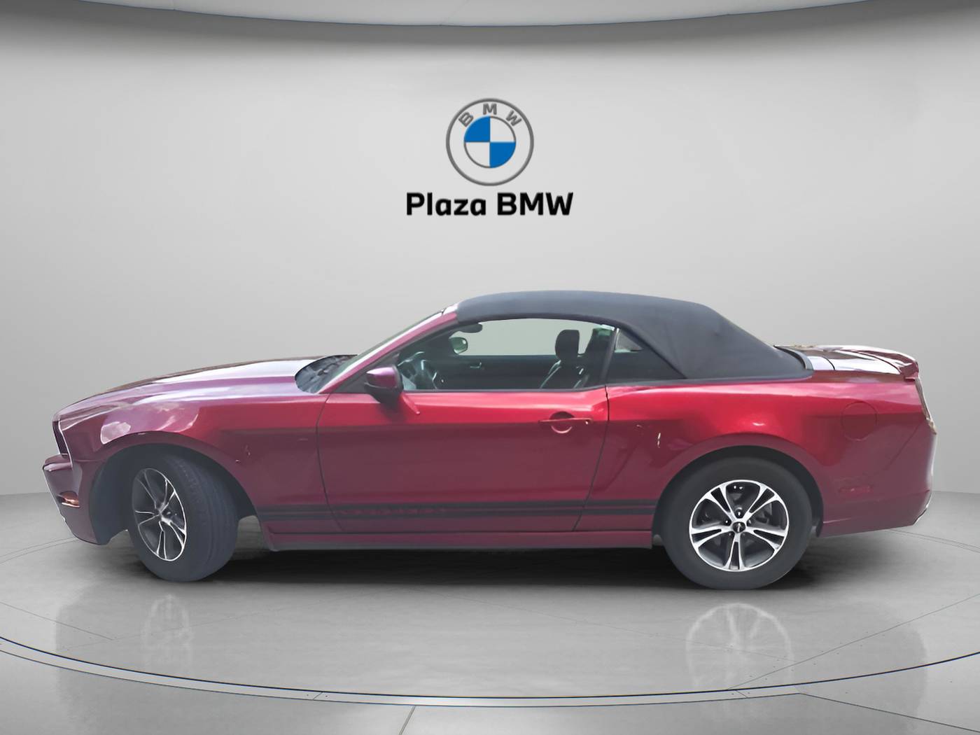 2014 Ford Mustang V6 Premium — Convertible — 90,369 mi — Creve Coeur, MO