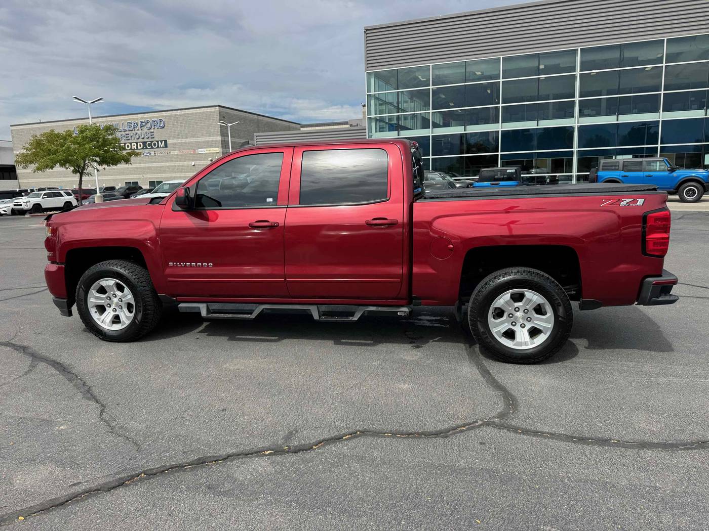 Thumbnail 3