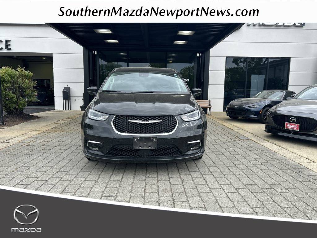 2023 Chrysler Pacifica Touring L — Minivan — 61,584 mi — Newport News, VA