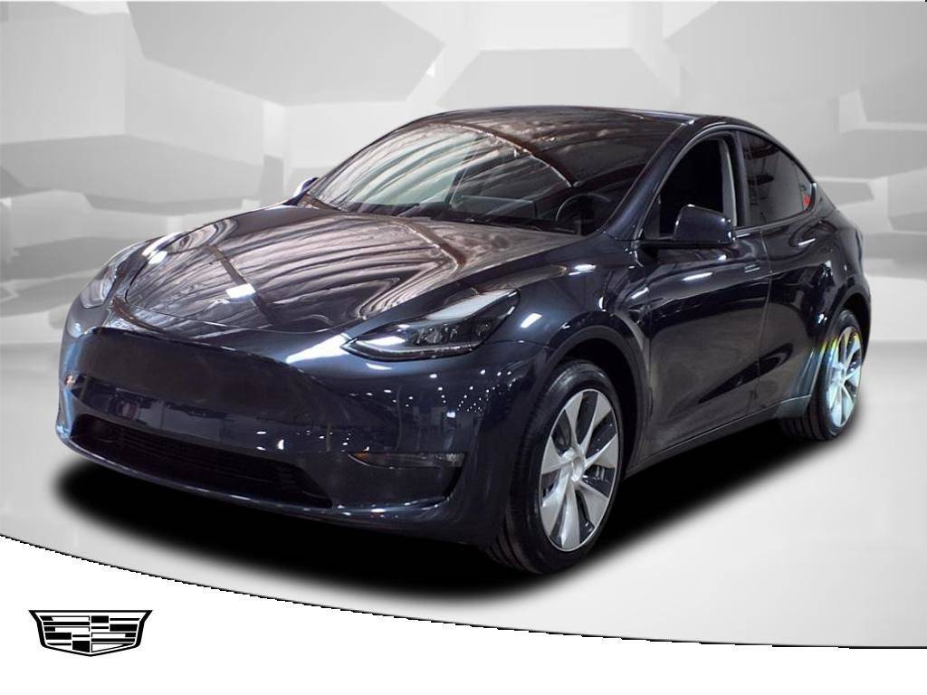 2024 Tesla Model Y Long Range — SUV — 20,030 mi — Beverly Hills, CA