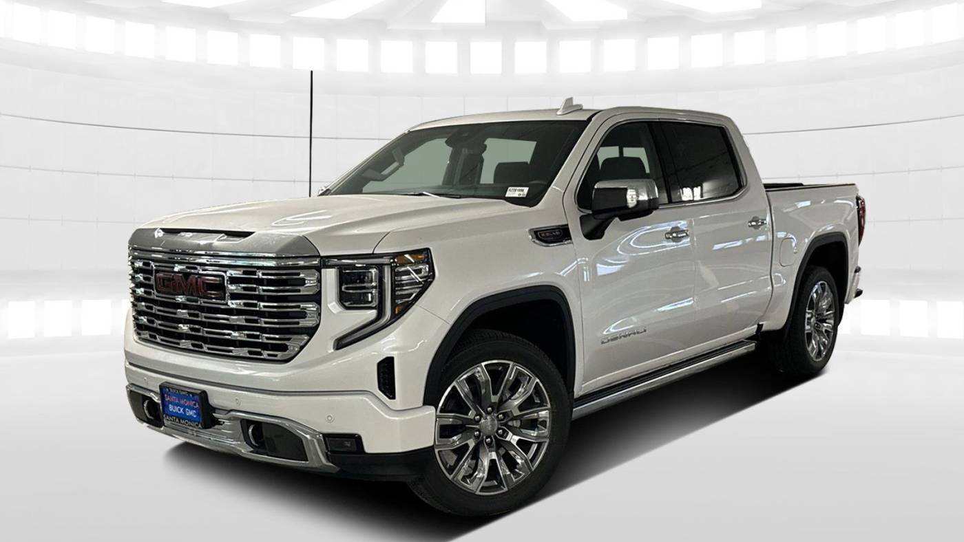 2024 GMC Sierra 1500 Denali — Pickup Truck — 11,880 mi — Santa Monica, CA