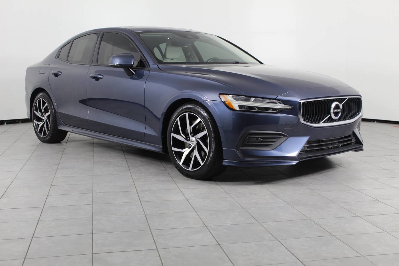 2019 Volvo S60 Momentum — Sedan — 72,223 mi — Greenville, SC