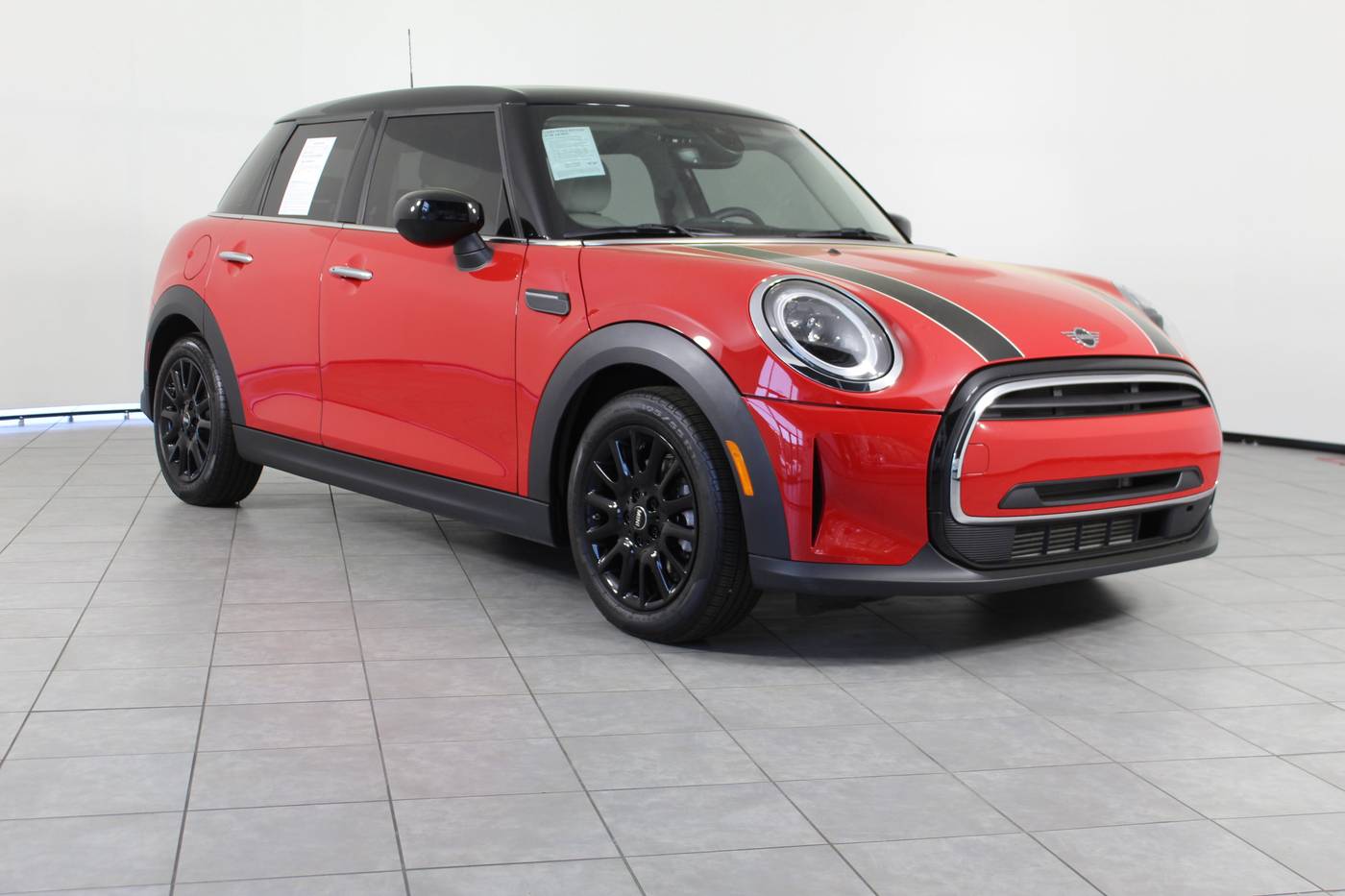 2023 MINI Hardtop Cooper — Hatchback — 12,398 mi — Greenville, SC