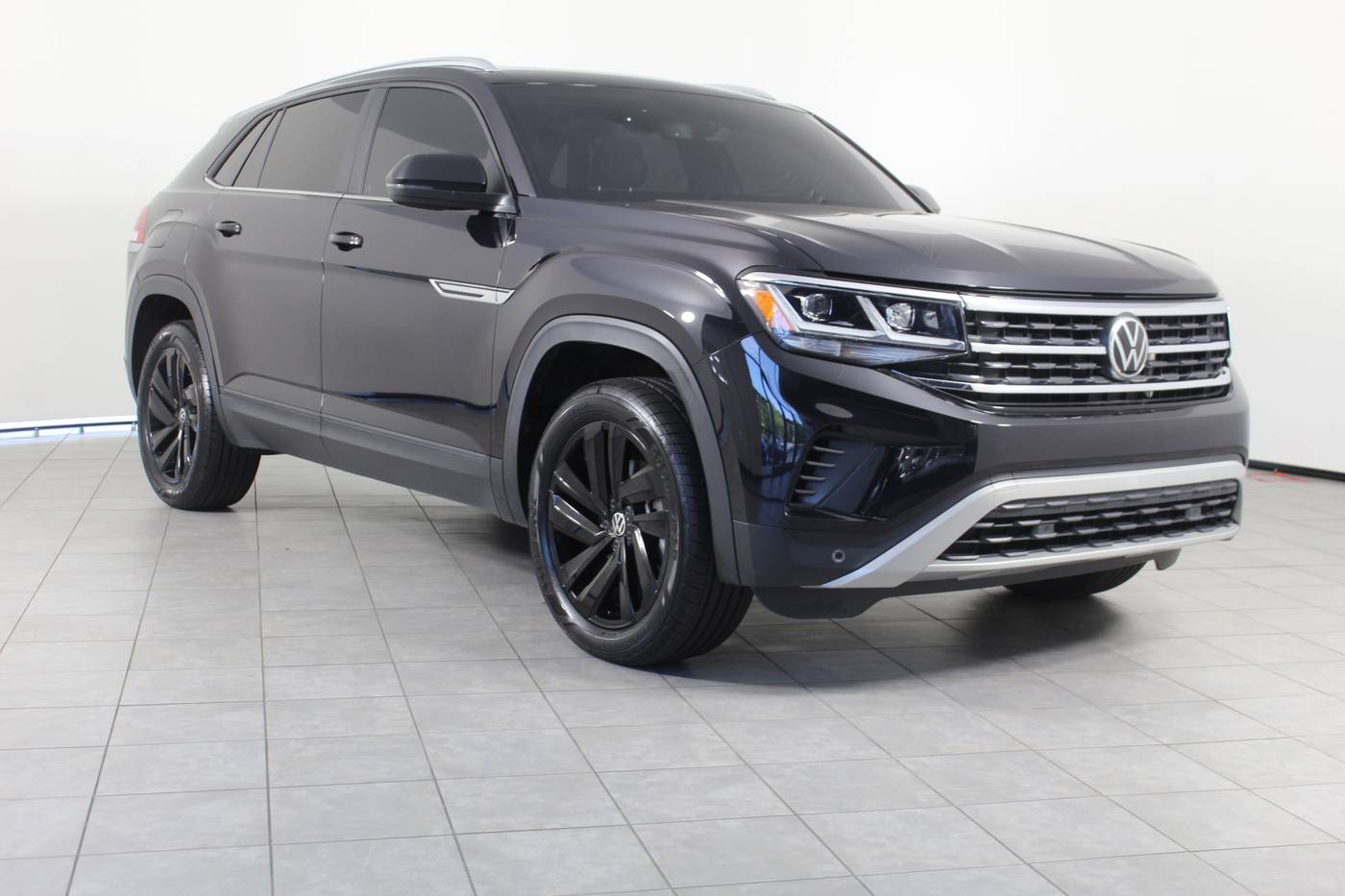2022 Volkswagen Atlas Cross Sport SE with Technology — SUV — 40,155 mi — Greenville, SC