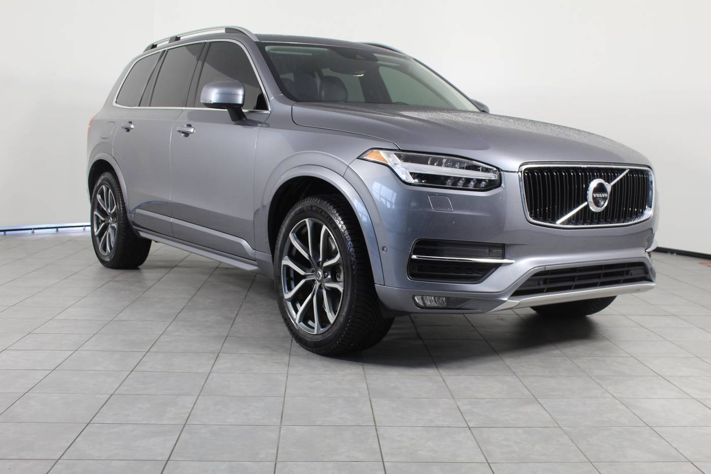 2016 Volvo XC90 T6 Momentum — SUV — 69,441 mi — Greenville, SC
