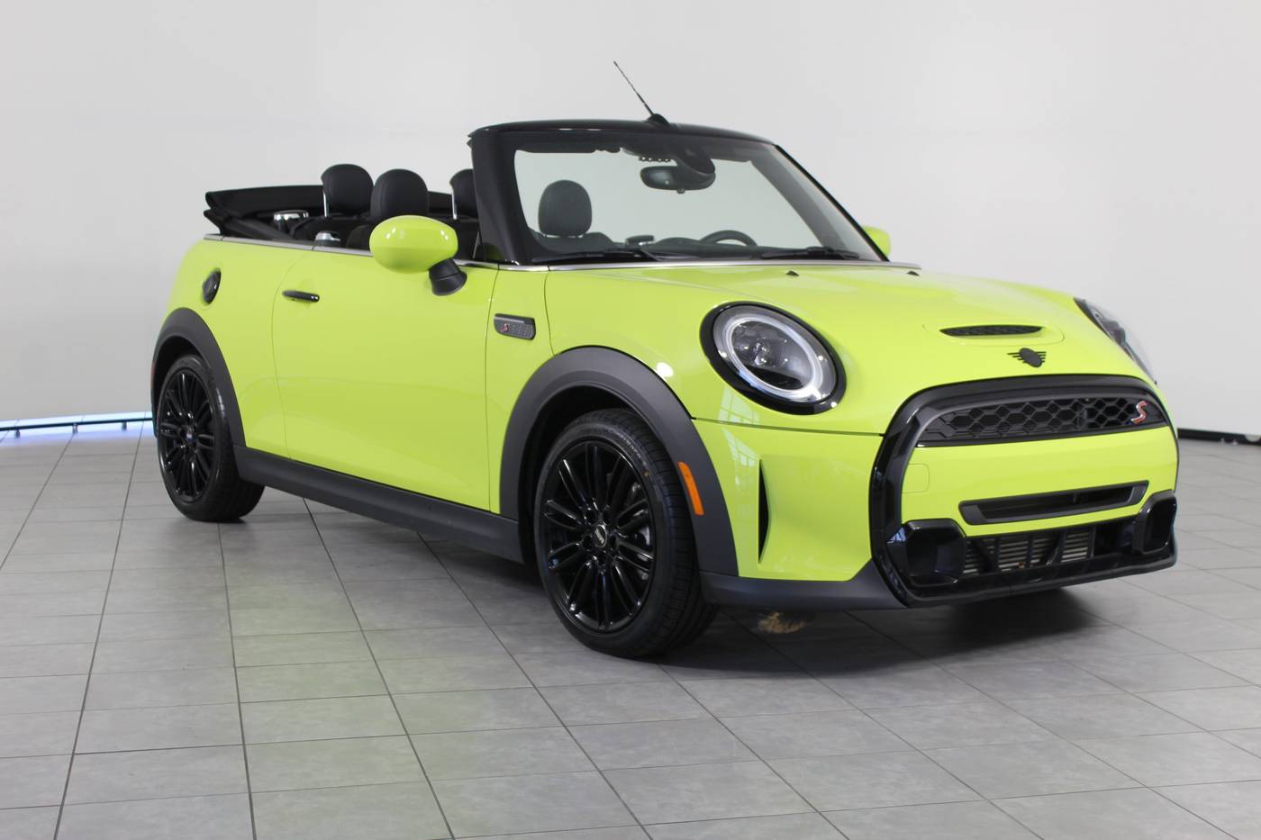 2022 MINI Convertible Cooper S — Convertible — 13,327 mi — Greenville, SC