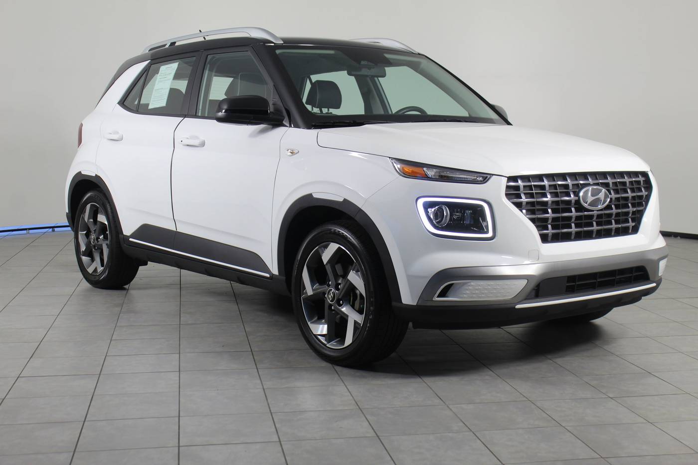 2023 Hyundai Venue Limited — SUV — 94,732 mi — Greenville, SC