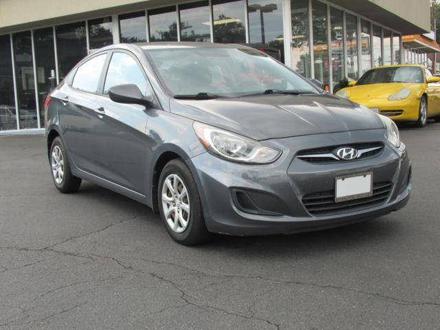 2012 Hyundai Accent GLS — Sedan — 134,637 mi — Fairfax, VA